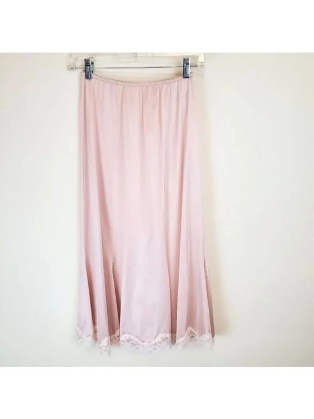Heartstrings by Maidenform vintage pale pink midi length slip union label